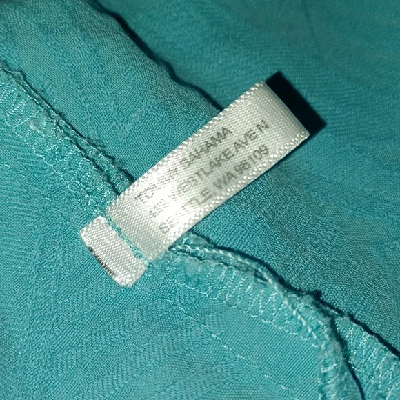 Vintage Tommy Bahama Silk Button-Down Shirt - Picture 8 of 12